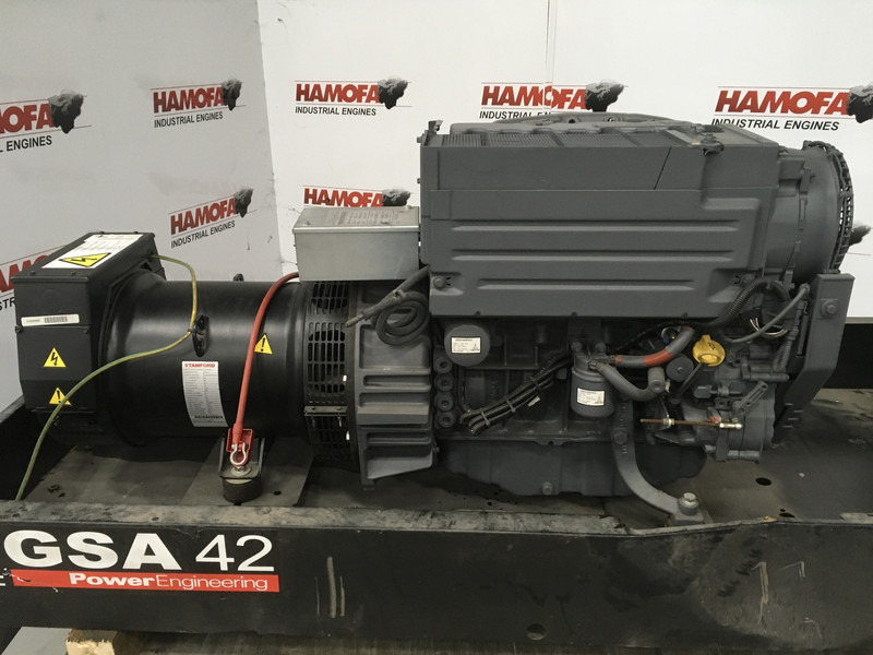 Deutz BF4L2011 GENERATOR 40KVA NEW - Industrie generator: afbeelding 1 Deutz BF4L2011 GENERATOR 40KVA NEW - Industrie generator: afbeelding 1