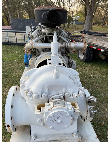 MWM D232 V12 PUMP USED - Water pomp: afbeelding 4 MWM D232 V12 PUMP USED - Water pomp: afbeelding 4