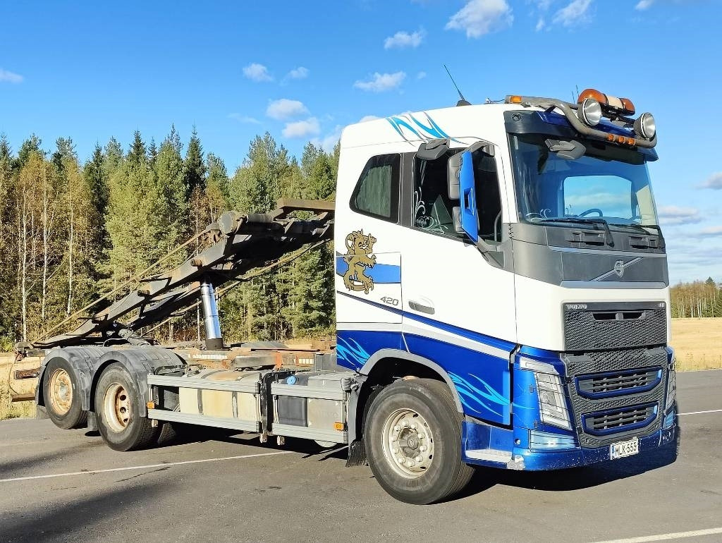 Volvo FH 13 420 - Portaalarmsysteem vrachtwagen: afbeelding 2 Volvo FH 13 420 - Portaalarmsysteem vrachtwagen: afbeelding 2