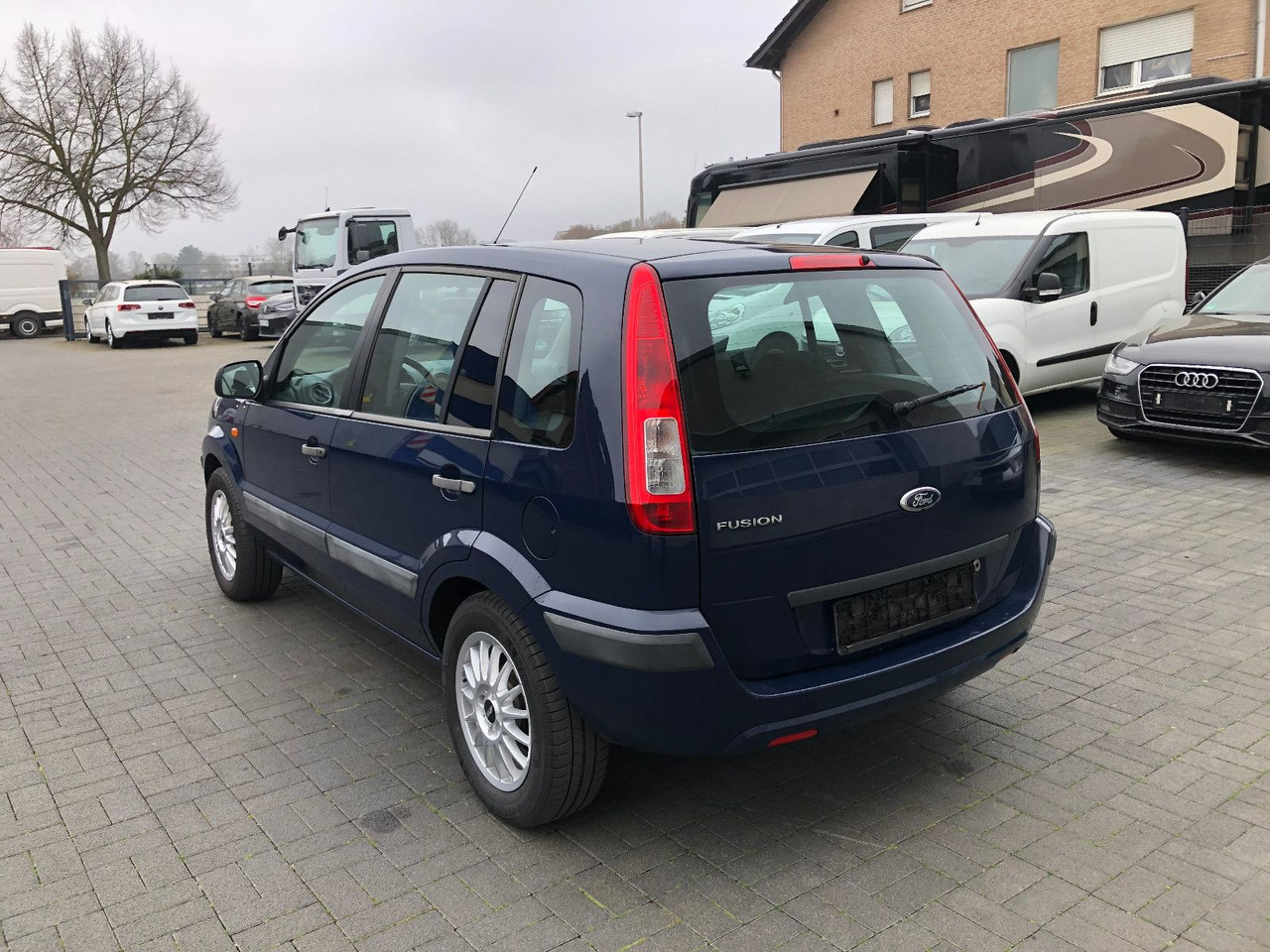 Ford Fusion Viva 1.4i LPG Gasanlage, Klima - Personenwagen: afbeelding 4 Ford Fusion Viva 1.4i LPG Gasanlage, Klima - Personenwagen: afbeelding 4