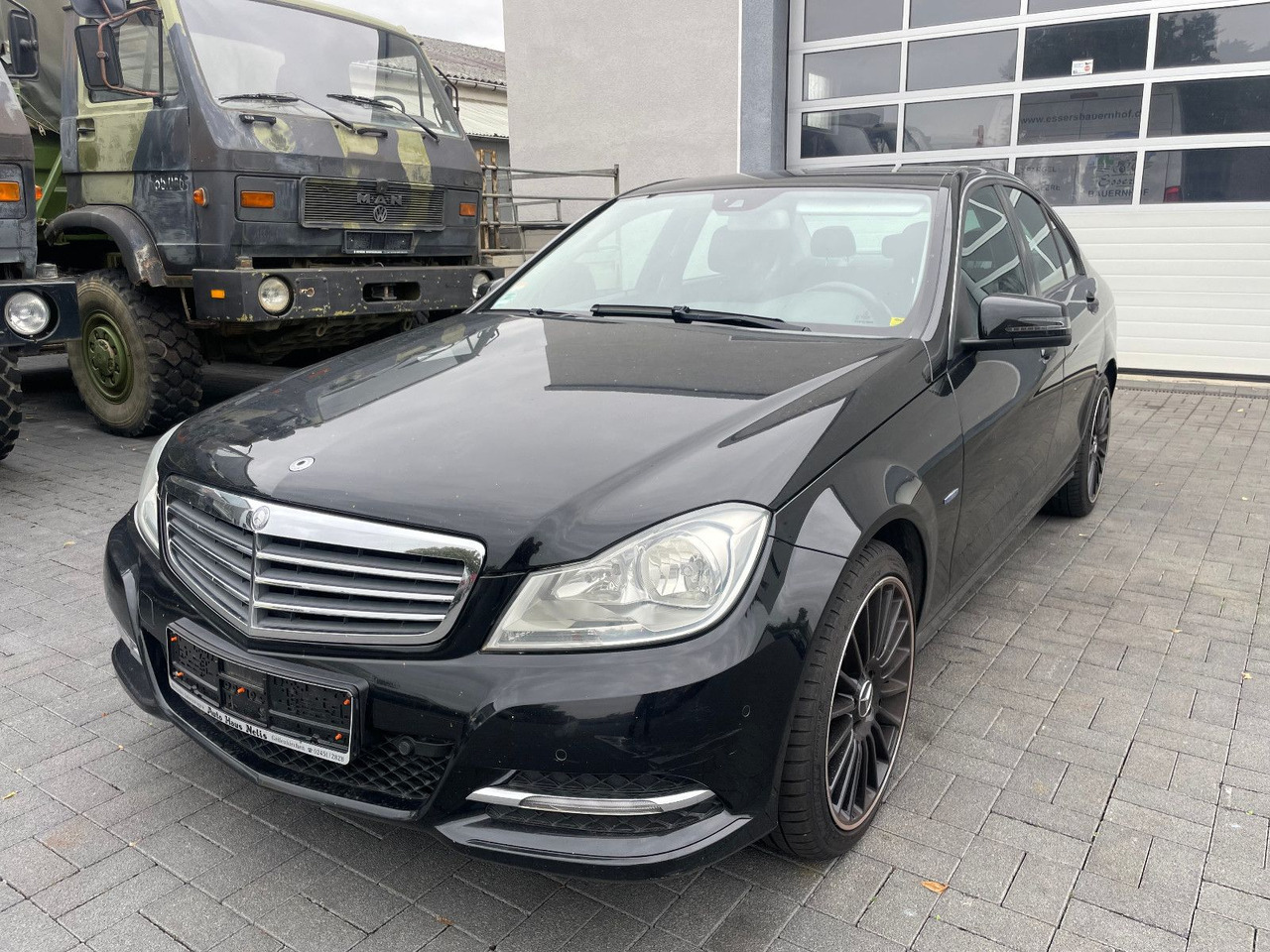 Mercedes-Benz C 180 C -Klasse Lim. C 180 CGI BlueEfficiency - Sedan: afbeelding 3 Mercedes-Benz C 180 C -Klasse Lim. C 180 CGI BlueEfficiency - Sedan: afbeelding 3