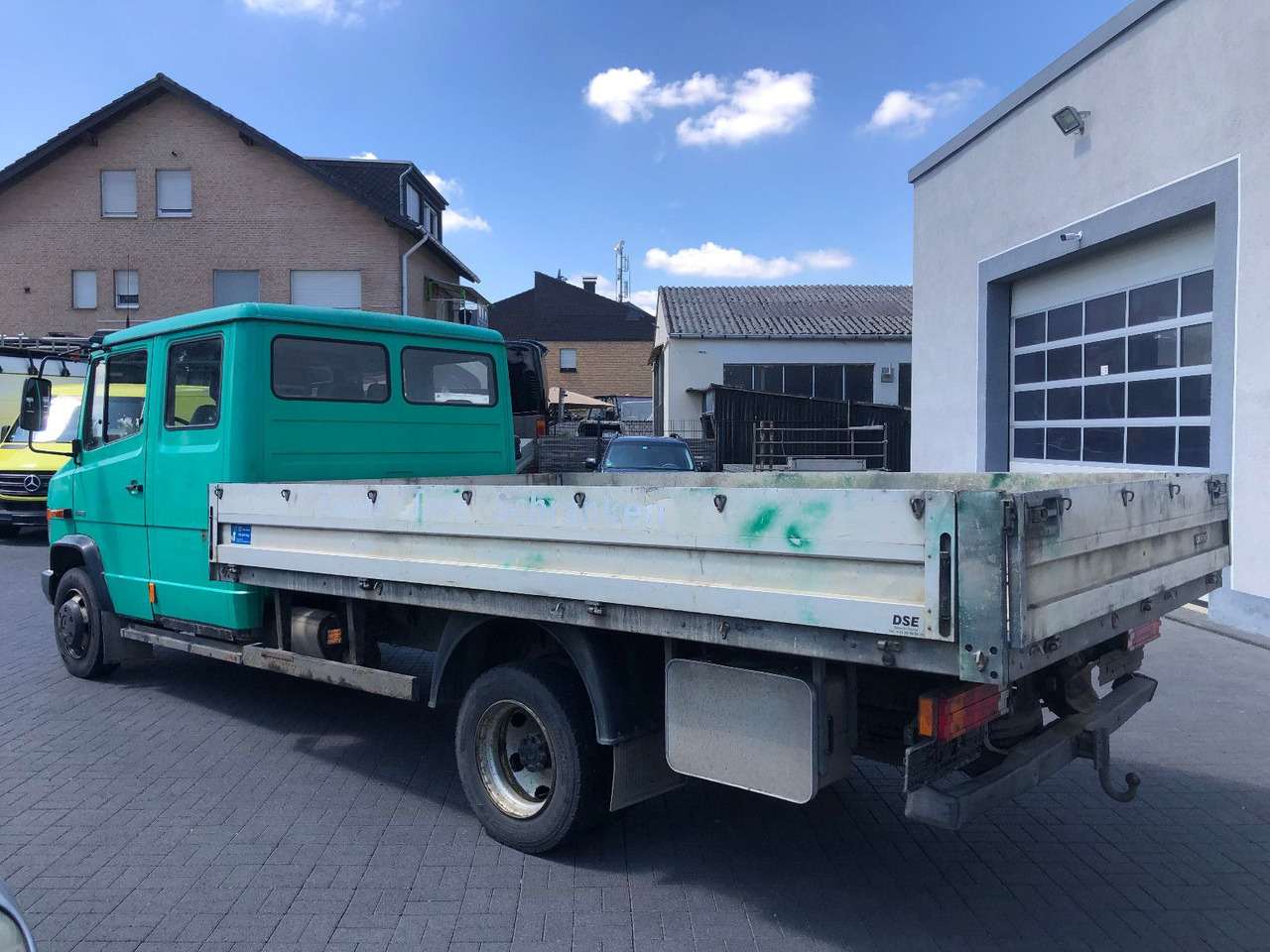 Mercedes-Benz Vario 818 D, DoKa - Bestelwagen open laadbak, Bestelwagen met dubbele cabine: afbeelding 5 Mercedes-Benz Vario 818 D, DoKa - Bestelwagen open laadbak, Bestelwagen met dubbele cabine: afbeelding 5