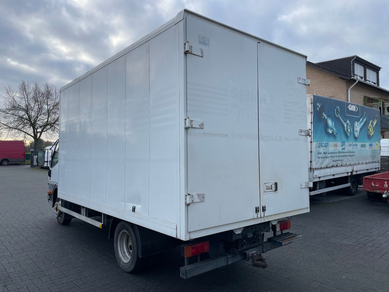 Mitsubishi Canter 3.9D, TE 649 - Bestelwagen gesloten laadbak: afbeelding 4 Mitsubishi Canter 3.9D, TE 649 - Bestelwagen gesloten laadbak: afbeelding 4