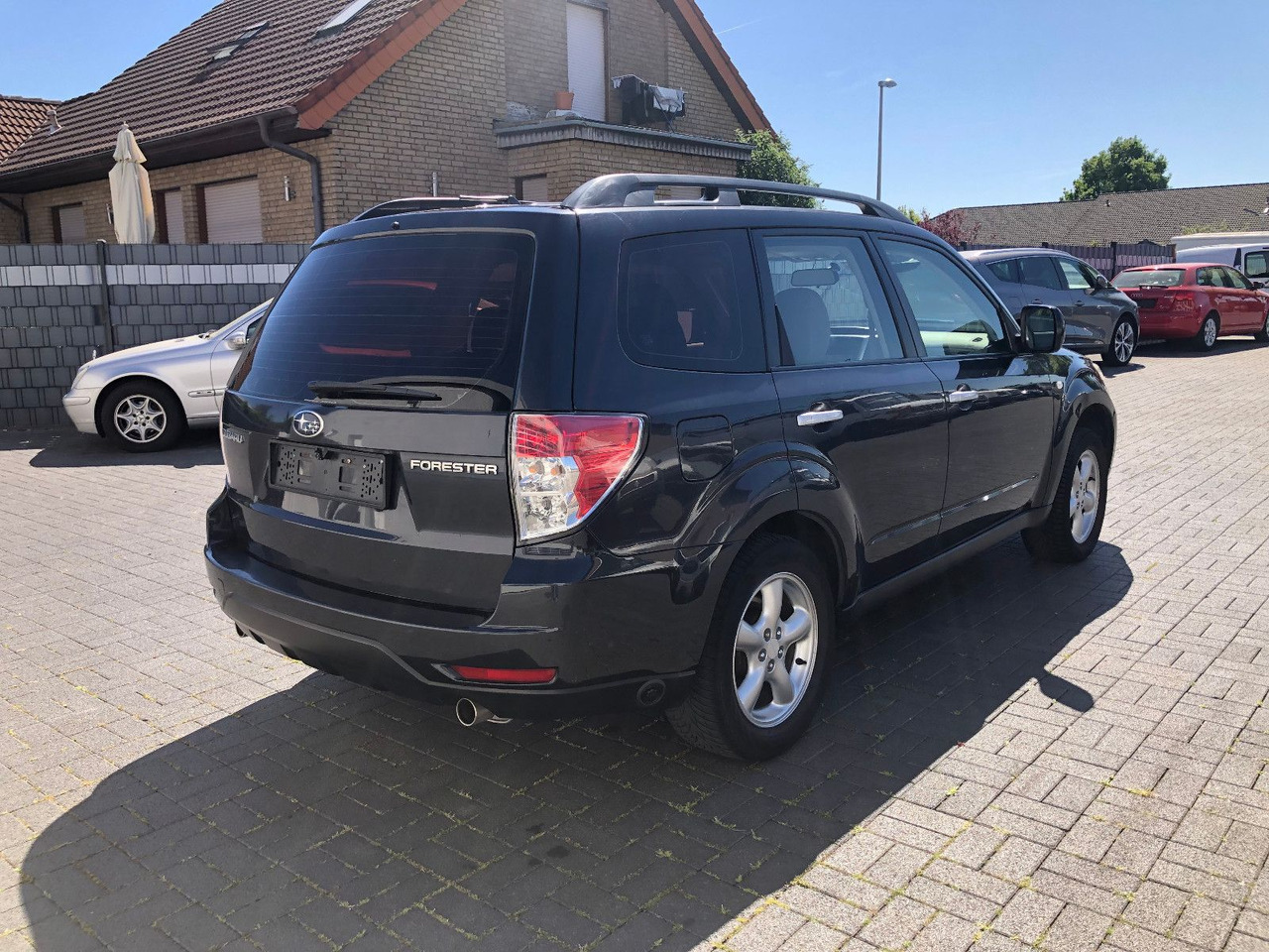 Subaru Forester 2.0i 4X4 mit Untersetzung, LPG-Autogas - SUV: afbeelding 2 Subaru Forester 2.0i 4X4 mit Untersetzung, LPG-Autogas - SUV: afbeelding 2