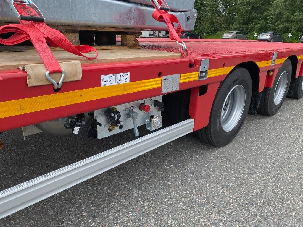 Faymonville Max Trailer, Max100 4AU - Dieplader oplegger: afbeelding 3 Faymonville Max Trailer, Max100 4AU - Dieplader oplegger: afbeelding 3