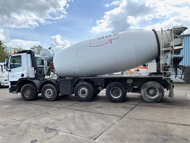 Ginaf X 5250 TS 8x4 15M3 MULDER CONCRETE MIXER (EURO 3 / ZF16 MANUAL GEARBOX / REDUCTION AXLES / AIRCONDITIONING) - Betonmixer: afbeelding 5 Ginaf X 5250 TS 8x4 15M3 MULDER CONCRETE MIXER (EURO 3 / ZF16 MANUAL GEARBOX / REDUCTION AXLES / AIRCONDITIONING) - Betonmixer: afbeelding 5