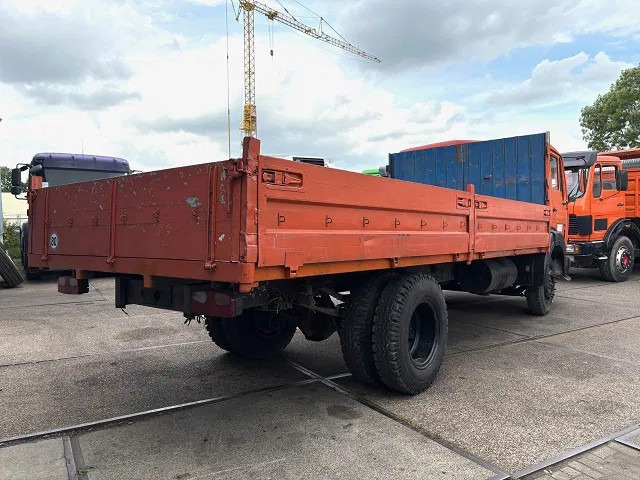Mercedes-Benz LK 1213K (6-CILINDER) FULL STEEL CHASSIS WITH OPEN BOX (MANUAL GEARBOX / FULL STEEL SUSPENSION) - Vrachtwagen met open laadbak: afbeelding 3 Mercedes-Benz LK 1213K (6-CILINDER) FULL STEEL CHASSIS WITH OPEN BOX (MANUAL GEARBOX / FULL STEEL SUSPENSION) - Vrachtwagen met open laadbak: afbeelding 3