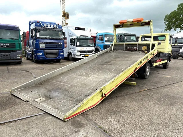 Mercedes-Benz LK 817 AUTO TRANSPORTER (6-CILINDER / FULL STEEL SUSPENSION / MANUAL GEARBOX / WINCH / ETC.) - Autovrachtwagen vrachtwagen: afbeelding 4 Mercedes-Benz LK 817 AUTO TRANSPORTER (6-CILINDER / FULL STEEL SUSPENSION / MANUAL GEARBOX / WINCH / ETC.) - Autovrachtwagen vrachtwagen: afbeelding 4