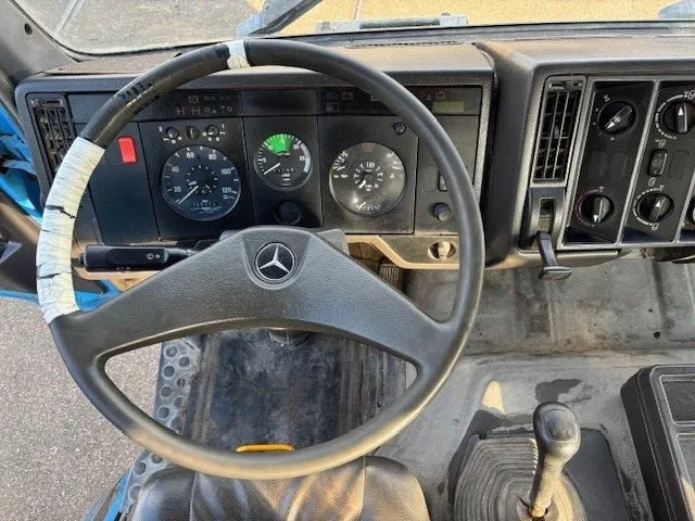 Chassis vrachtwagen Mercedes-Benz SK 2527 6x4 (V6-ENGINE) FULL STEEL SUSPENSION CHASSIS (MANUAL GEARBOX / REDUCTION AXLES / FULL STEEL SUSPENSION / EURO 2): afbeelding 8