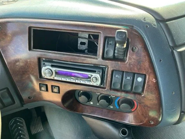 Trekker DAF 95.430 XF SPACECAB (EURO 3 / ZF16 MANUAL GEARBOX / ZF-INTARDER / AIRCONDITIONING): afbeelding 9