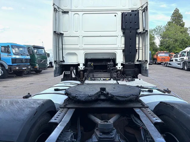 Trekker DAF XF 105.460 SPACECAB (ZF-MANUAL GEARBOX / 2x DIESELTANK / MX-ENGINE BRAKE / AIRCONDITIONING / FRIDGE / ETC.): afbeelding 10