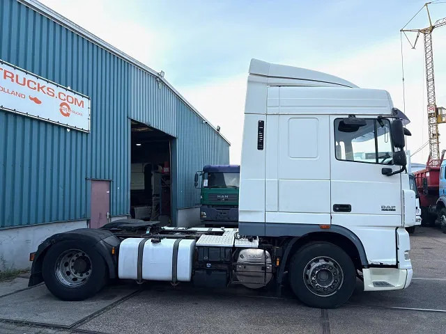DAF XF 105.460 SPACECAB (ZF-MANUAL GEARBOX / 2x DIESELTANK / MX-ENGINE BRAKE / AIRCONDITIONING / FRIDGE / ETC.) - Trekker: afbeelding 3 DAF XF 105.460 SPACECAB (ZF-MANUAL GEARBOX / 2x DIESELTANK / MX-ENGINE BRAKE / AIRCONDITIONING / FRIDGE / ETC.) - Trekker: afbeelding 3