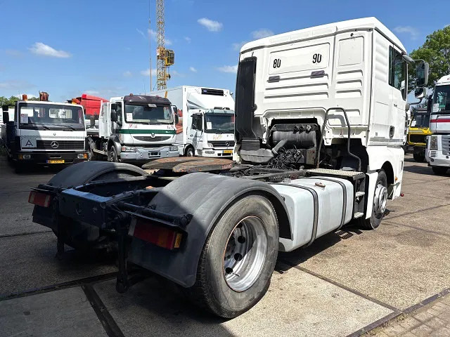 MAN TGA 18.410 BLS XL (6-CILINDERHEADS) (ZF16 MANUAL GEARBOX / ZF-INTARDER / P.T.O.) - Trekker: afbeelding 3 MAN TGA 18.410 BLS XL (6-CILINDERHEADS) (ZF16 MANUAL GEARBOX / ZF-INTARDER / P.T.O.) - Trekker: afbeelding 3