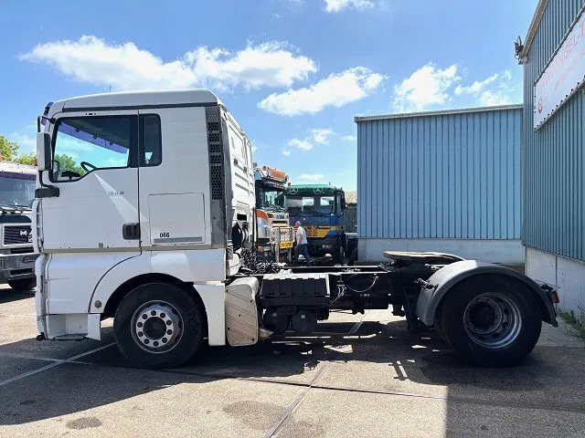 MAN TGA 18.410 BLS XL (6-CILINDERHEADS) (ZF16 MANUAL GEARBOX / ZF-INTARDER / P.T.O.) - Trekker: afbeelding 5 MAN TGA 18.410 BLS XL (6-CILINDERHEADS) (ZF16 MANUAL GEARBOX / ZF-INTARDER / P.T.O.) - Trekker: afbeelding 5