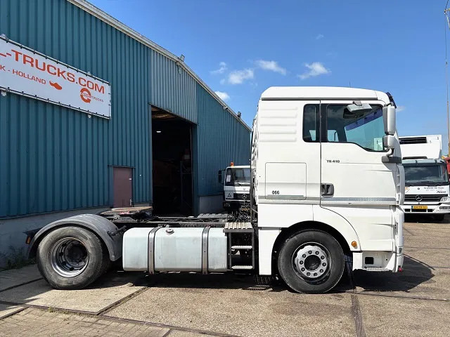 MAN TGA 18.410 BLS XL (6-CILINDERHEADS) (ZF16 MANUAL GEARBOX / ZF-INTARDER / P.T.O.) - Trekker: afbeelding 4 MAN TGA 18.410 BLS XL (6-CILINDERHEADS) (ZF16 MANUAL GEARBOX / ZF-INTARDER / P.T.O.) - Trekker: afbeelding 4