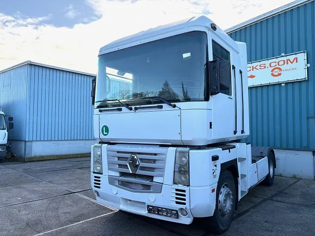 Renault Magnum 440 E-TECH (MACK ENGINE) (ZF16 MANUAL GEARBOX / AIRCONDITIONING / FRIDGE UNDER BED / 2x DIESELTANK) - Trekker: afbeelding 1 Renault Magnum 440 E-TECH (MACK ENGINE) (ZF16 MANUAL GEARBOX / AIRCONDITIONING / FRIDGE UNDER BED / 2x DIESELTANK) - Trekker: afbeelding 1