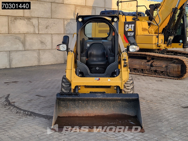 Schranklader Caterpillar 226 D3: afbeelding 10 Schranklader Caterpillar 226 D3: afbeelding 10