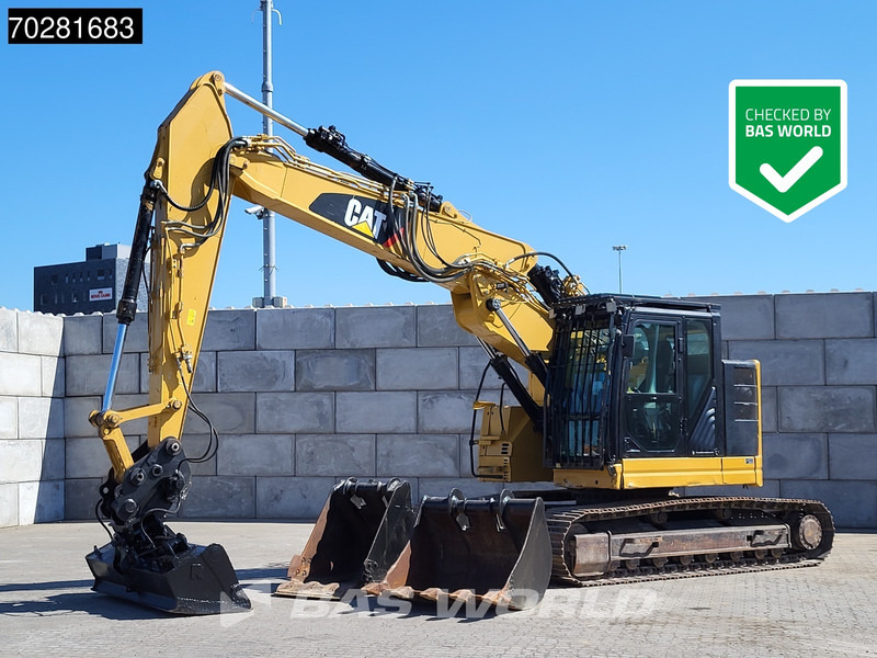 Caterpillar 325 F L 3 BUCKETS - Rupsgraafmachine: afbeelding 1 Caterpillar 325 F L 3 BUCKETS - Rupsgraafmachine: afbeelding 1