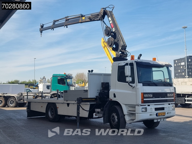 DAF CF65. 220 4X2 NL-Truck Hiab 135-3 Kran Crane Remote Euro 2 - Vrachtwagen met open laadbak, Kraanwagen: afbeelding 2 DAF CF65. 220 4X2 NL-Truck Hiab 135-3 Kran Crane Remote Euro 2 - Vrachtwagen met open laadbak, Kraanwagen: afbeelding 2