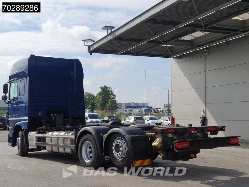 DAF XF 460 XF 6X2 SSC BDF Retarder 2xTanks Liftachse LED ACC - Containertransporter/ Wissellaadbak vrachtwagen: afbeelding 2 DAF XF 460 XF 6X2 SSC BDF Retarder 2xTanks Liftachse LED ACC - Containertransporter/ Wissellaadbak vrachtwagen: afbeelding 2