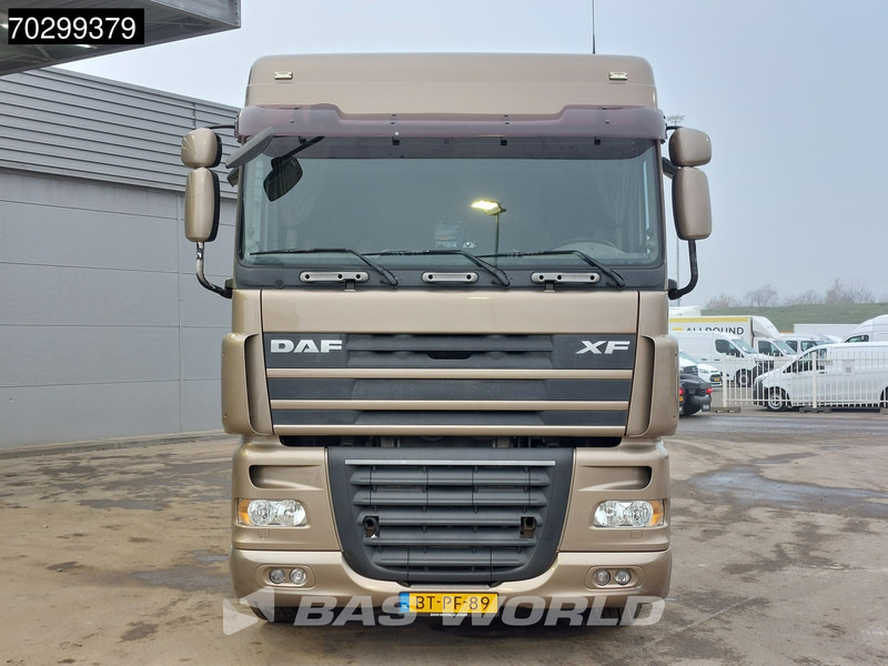 DAF XF105.410 XF 4X2 NL-Truck JK Horsetruck 6 Horses Pferdentransport Manual Euro 5 - Paardenvrachtwagen: afbeelding 5 DAF XF105.410 XF 4X2 NL-Truck JK Horsetruck 6 Horses Pferdentransport Manual Euro 5 - Paardenvrachtwagen: afbeelding 5