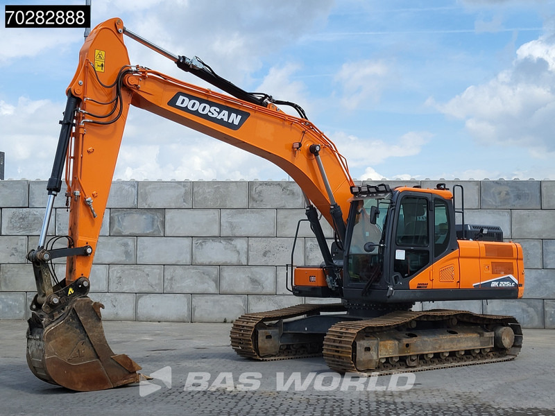 Doosan DX225 LC-7 4 BUCKETS - Rupsgraafmachine: afbeelding 2 Doosan DX225 LC-7 4 BUCKETS - Rupsgraafmachine: afbeelding 2