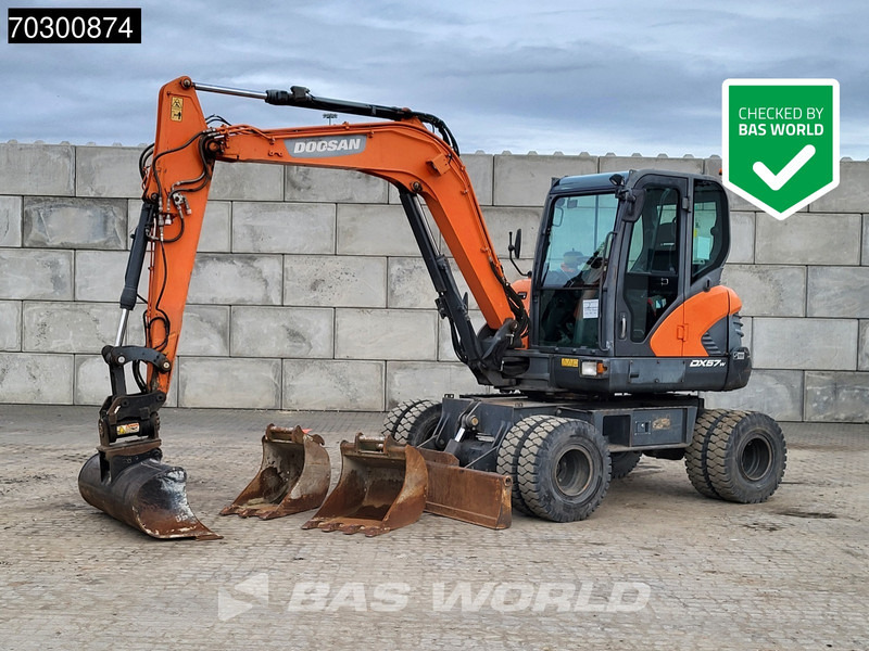 Doosan DX57 W-5 A/C - 3 Buckets - Mobiele graafmachine: afbeelding 1 Doosan DX57 W-5 A/C - 3 Buckets - Mobiele graafmachine: afbeelding 1