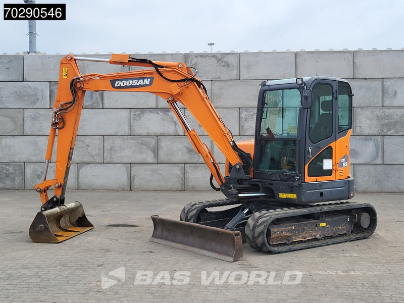 Doosan DX63-3 - Minigraafmachine: afbeelding 3 Doosan DX63-3 - Minigraafmachine: afbeelding 3