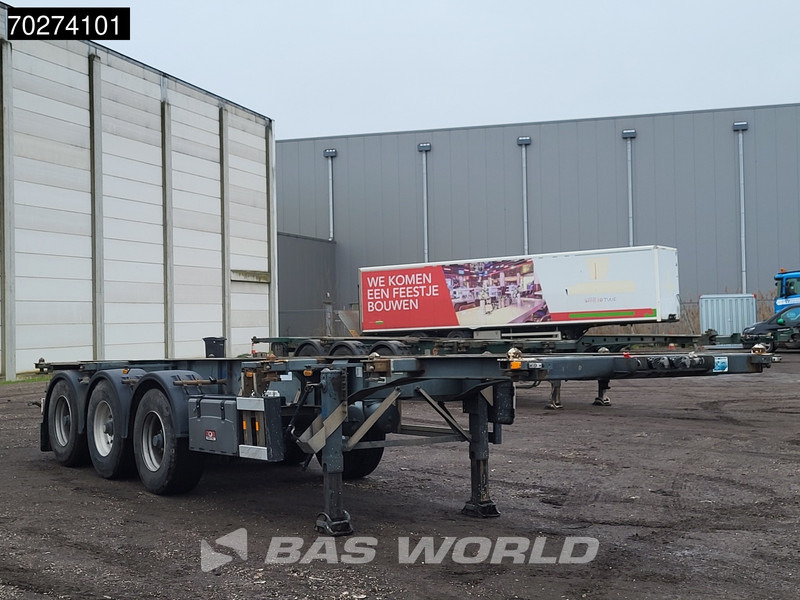 Groenewegen 30CC-14-27 ADR 20ft 30ft Liftachse - Containertransporter/ Wissellaadbak oplegger: afbeelding 3 Groenewegen 30CC-14-27 ADR 20ft 30ft Liftachse - Containertransporter/ Wissellaadbak oplegger: afbeelding 3