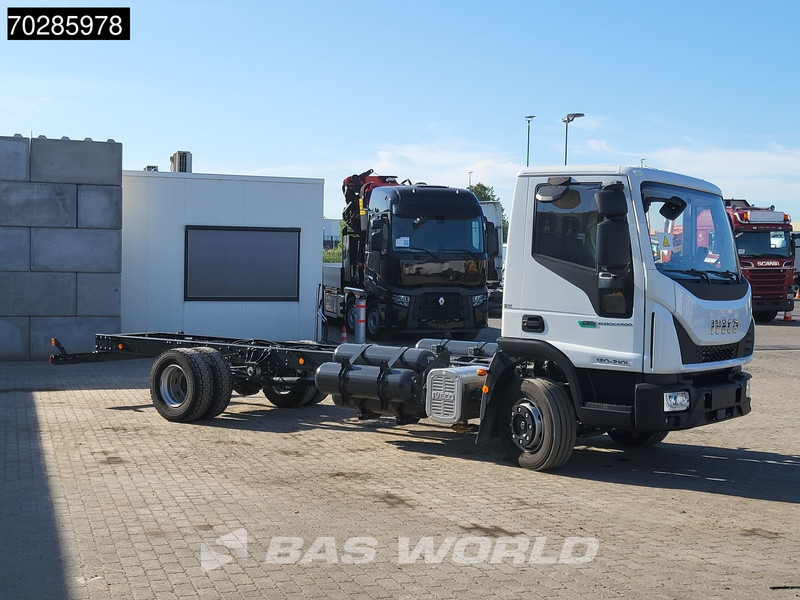 Iveco 120-210L 4X2 NEW 12tons chassis! CNG Engine TELMA Retarder Manual Euro 6 - Chassis vrachtwagen: afbeelding 3 Iveco 120-210L 4X2 NEW 12tons chassis! CNG Engine TELMA Retarder Manual Euro 6 - Chassis vrachtwagen: afbeelding 3