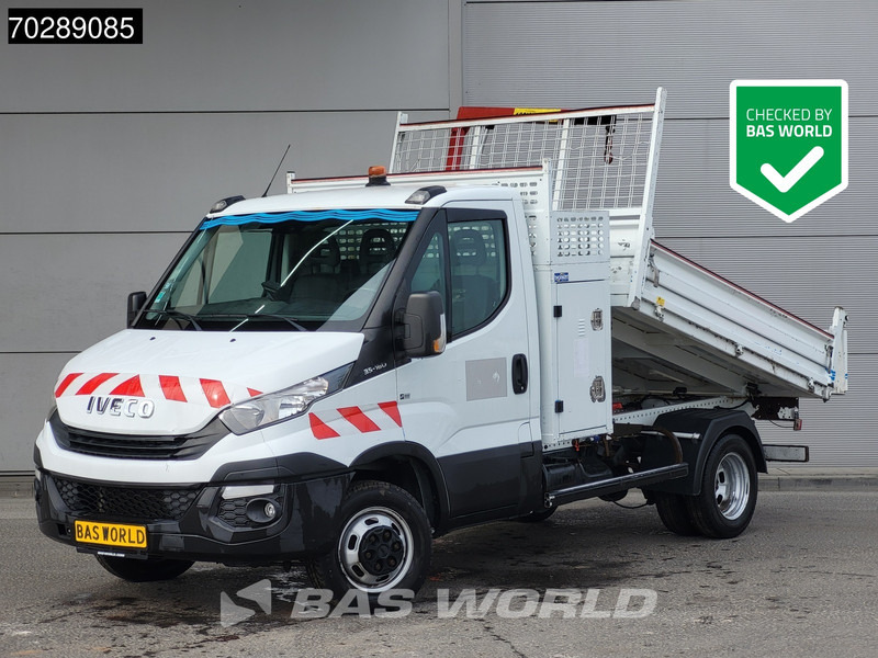 Iveco Daily 35C16 Kipper met Kraan Dubbellucht 3,5t Trekhaak Airco Cruise Camera Euro6 Crane Kran Kranwagen 2m3 A/C Towbar Cruise control - Kipper bestelwagen: afbeelding 1 Iveco Daily 35C16 Kipper met Kraan Dubbellucht 3,5t Trekhaak Airco Cruise Camera Euro6 Crane Kran Kranwagen 2m3 A/C Towbar Cruise control - Kipper bestelwagen: afbeelding 1