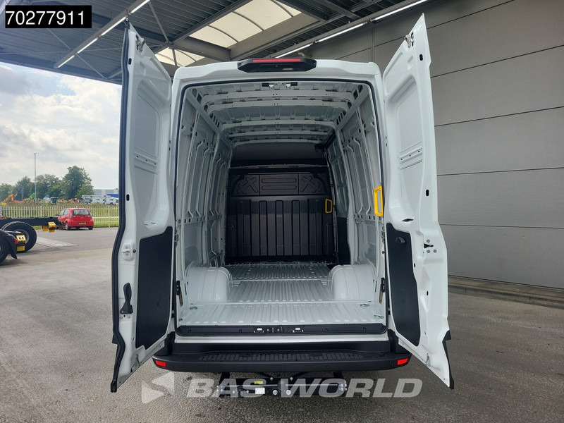 Iveco Daily 35C21 3.0L 210PK Automaat L2H2 Dubbellucht LED ACC 3.5t trekhaak Navi L2H2 12m3 A/C Towbar - Gesloten bestelwagen: afbeelding 3 Iveco Daily 35C21 3.0L 210PK Automaat L2H2 Dubbellucht LED ACC 3.5t trekhaak Navi L2H2 12m3 A/C Towbar - Gesloten bestelwagen: afbeelding 3