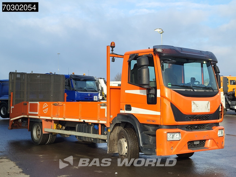 Iveco Eurocargo 120E190 4X2 12tons Machine transporter Hydraulic ramp winch Euro 6 - Autovrachtwagen vrachtwagen: afbeelding 3 Iveco Eurocargo 120E190 4X2 12tons Machine transporter Hydraulic ramp winch Euro 6 - Autovrachtwagen vrachtwagen: afbeelding 3