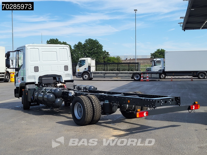 Iveco Eurocargo 120LE210 4X2 6x CNG Tanks Telma Manual Euro 6 - Chassis vrachtwagen: afbeelding 2 Iveco Eurocargo 120LE210 4X2 6x CNG Tanks Telma Manual Euro 6 - Chassis vrachtwagen: afbeelding 2