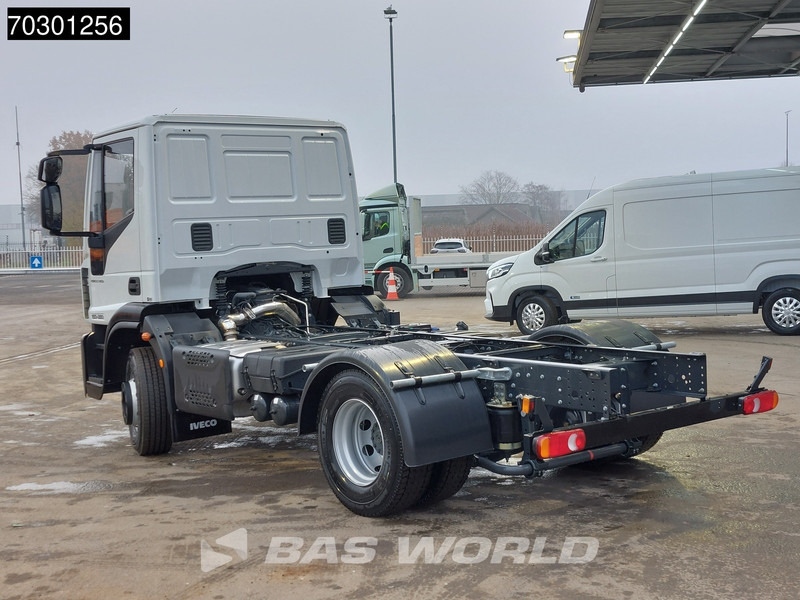 Iveco Eurocargo 150E280 4X2 NEW! 15T Chassis Automatic Cruise Control Euro 6 - Chassis vrachtwagen: afbeelding 2 Iveco Eurocargo 150E280 4X2 NEW! 15T Chassis Automatic Cruise Control Euro 6 - Chassis vrachtwagen: afbeelding 2