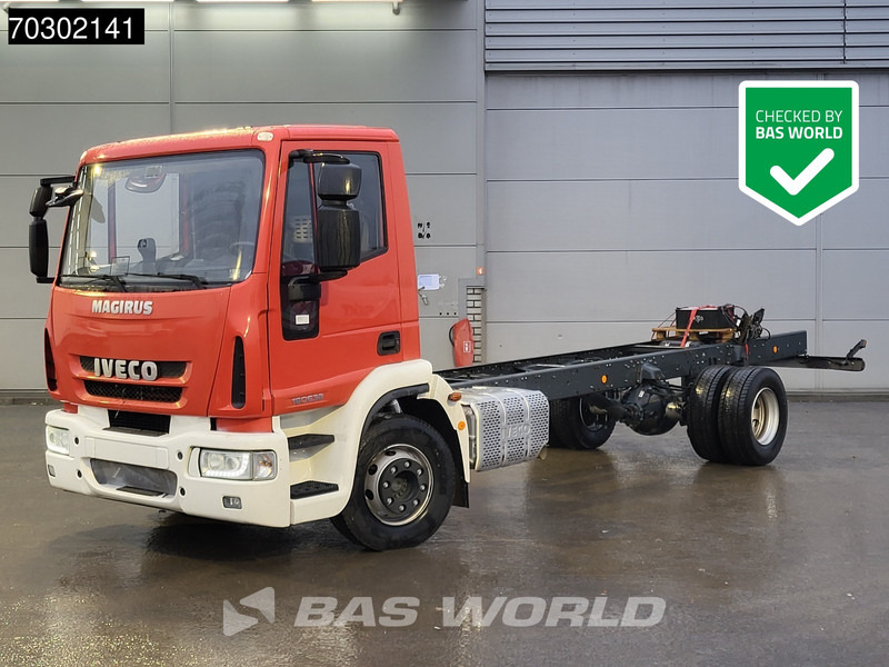 Iveco Eurocargo 160E320 4X2 NEW! 16T chassis 2016 production Euro 6 - Chassis vrachtwagen: afbeelding 1 Iveco Eurocargo 160E320 4X2 NEW! 16T chassis 2016 production Euro 6 - Chassis vrachtwagen: afbeelding 1
