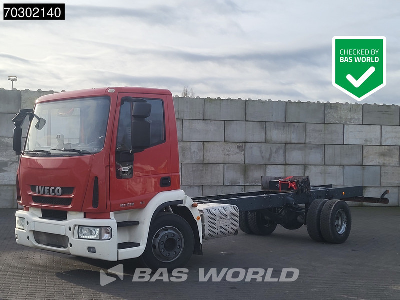 Iveco Eurocargo 160E320 4X2 NEW! 16T chassis 2016 production Euro 6 - Chassis vrachtwagen: afbeelding 1 Iveco Eurocargo 160E320 4X2 NEW! 16T chassis 2016 production Euro 6 - Chassis vrachtwagen: afbeelding 1