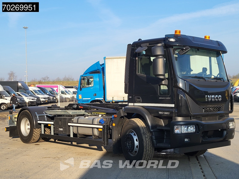 Iveco Eurocargo 180E320 4X2 NEW! 14tons Hiab Multilift ULT14S51 ACC Euro 6 - Haakarmsysteem vrachtwagen: afbeelding 5 Iveco Eurocargo 180E320 4X2 NEW! 14tons Hiab Multilift ULT14S51 ACC Euro 6 - Haakarmsysteem vrachtwagen: afbeelding 5