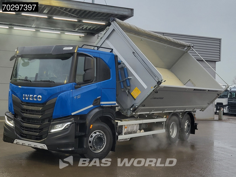 Iveco S-Way 420 6X2 NEW! 17m3 3-way KH kipper Lift+Steering axle Automatic Euro 6 - Kipper vrachtwagen: afbeelding 3 Iveco S-Way 420 6X2 NEW! 17m3 3-way KH kipper Lift+Steering axle Automatic Euro 6 - Kipper vrachtwagen: afbeelding 3