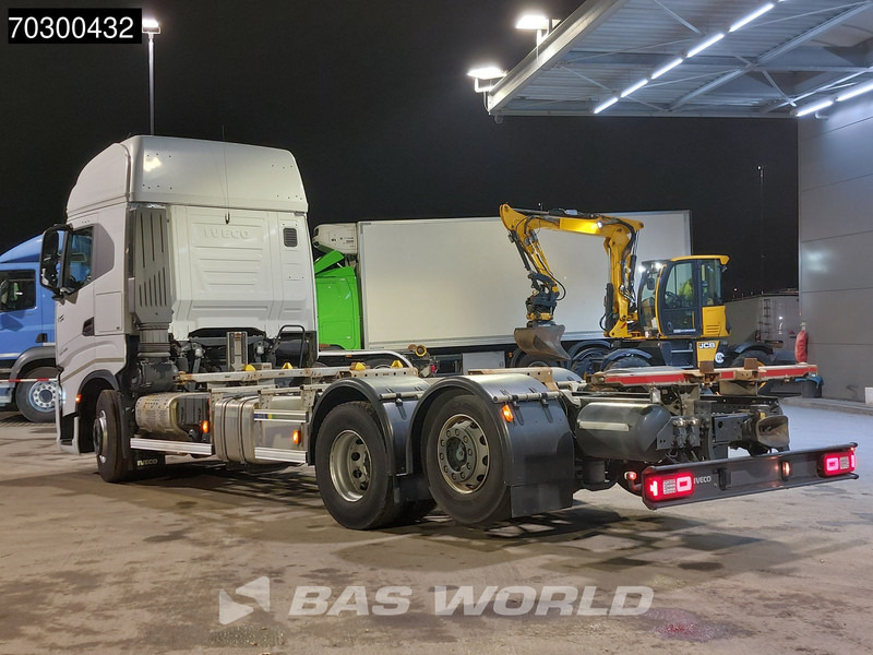 Iveco S-Way 510 6X2 BDF Full Air Automatic Retarder Lift-Axle ACC Euro 6 - Containertransporter/ Wissellaadbak vrachtwagen: afbeelding 2 Iveco S-Way 510 6X2 BDF Full Air Automatic Retarder Lift-Axle ACC Euro 6 - Containertransporter/ Wissellaadbak vrachtwagen: afbeelding 2