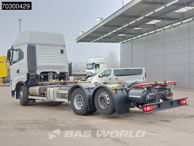 Iveco S-Way 510 6X2 BDF Retarder Air suspension Lift-Axle Automatic Euro 6 - Containertransporter/ Wissellaadbak vrachtwagen: afbeelding 2 Iveco S-Way 510 6X2 BDF Retarder Air suspension Lift-Axle Automatic Euro 6 - Containertransporter/ Wissellaadbak vrachtwagen: afbeelding 2