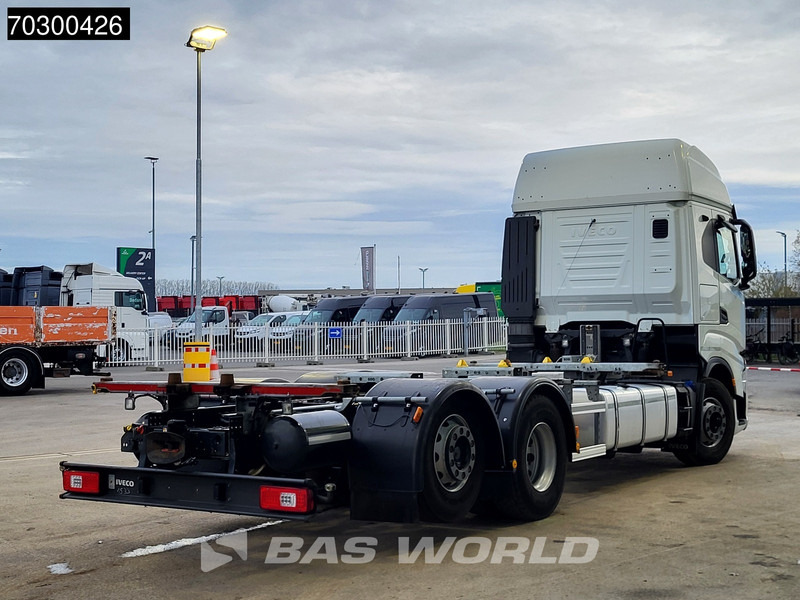Iveco S-Way 510 6X2 Retarder Full Air Lift Axle BDF Euro 6 - Containertransporter/ Wissellaadbak vrachtwagen: afbeelding 5 Iveco S-Way 510 6X2 Retarder Full Air Lift Axle BDF Euro 6 - Containertransporter/ Wissellaadbak vrachtwagen: afbeelding 5
