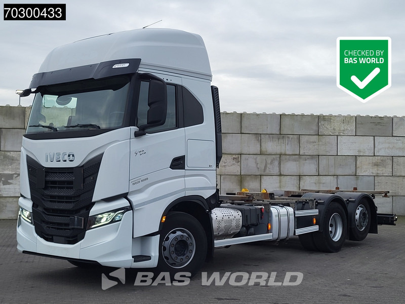 Iveco S-Way 510 6X2 Retarder Full Air Lift Axle BDF Euro 6 - Containertransporter/ Wissellaadbak vrachtwagen: afbeelding 1 Iveco S-Way 510 6X2 Retarder Full Air Lift Axle BDF Euro 6 - Containertransporter/ Wissellaadbak vrachtwagen: afbeelding 1
