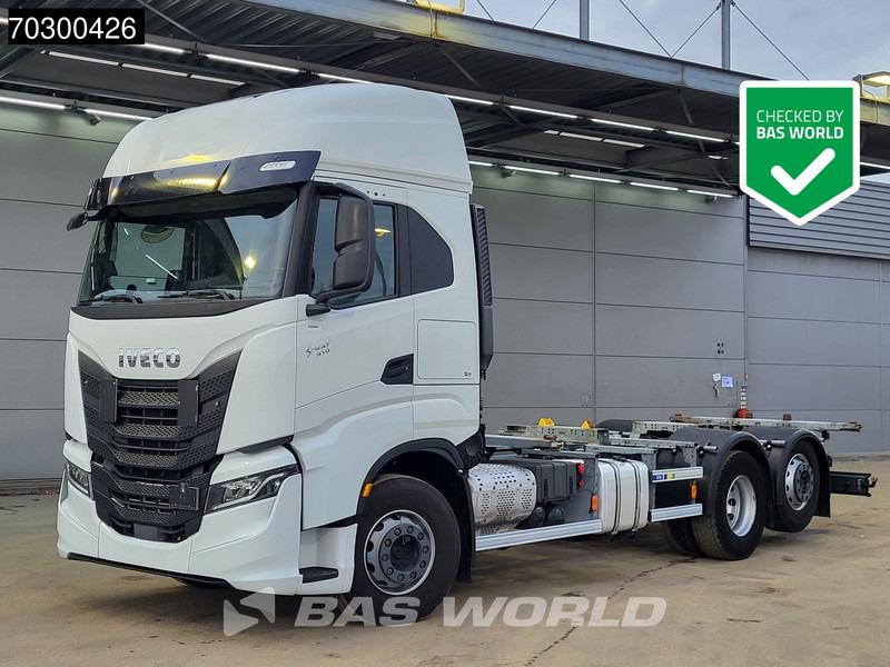 Iveco S-Way 510 6X2 Retarder Full Air Lift Axle BDF Euro 6 - Containertransporter/ Wissellaadbak vrachtwagen: afbeelding 1 Iveco S-Way 510 6X2 Retarder Full Air Lift Axle BDF Euro 6 - Containertransporter/ Wissellaadbak vrachtwagen: afbeelding 1