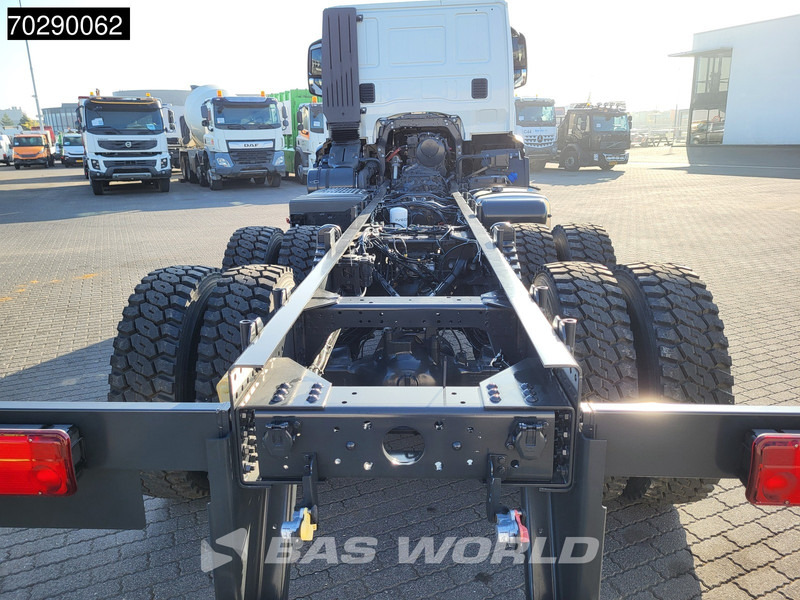 Iveco T-WAY 360 6X6 NEW! Full steel Hub Reduction Automatic Euro 6 - Chassis vrachtwagen: afbeelding 5 Iveco T-WAY 360 6X6 NEW! Full steel Hub Reduction Automatic Euro 6 - Chassis vrachtwagen: afbeelding 5
