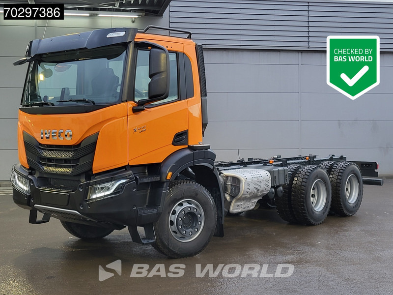 Iveco X-Way 420 6X4 NEW! OFF Chassis steelsuspension Automatic Euro 6 - Chassis vrachtwagen: afbeelding 1 Iveco X-Way 420 6X4 NEW! OFF Chassis steelsuspension Automatic Euro 6 - Chassis vrachtwagen: afbeelding 1