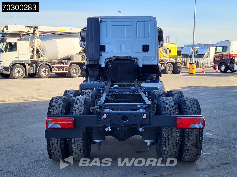 Iveco X-Way 500 X-Way 6X4 NEW 6x4 chassis Sleepercab Rear Air suspension Automatic Euro 6 - Chassis vrachtwagen: afbeelding 3 Iveco X-Way 500 X-Way 6X4 NEW 6x4 chassis Sleepercab Rear Air suspension Automatic Euro 6 - Chassis vrachtwagen: afbeelding 3