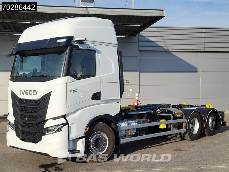 Iveco X-Way 580 6X2 NEW Palfinger PHT20SLD5 Hooklift Lift+steering Axle Automatic Navi ACC LED - Haakarmsysteem vrachtwagen: afbeelding 5 Iveco X-Way 580 6X2 NEW Palfinger PHT20SLD5 Hooklift Lift+steering Axle Automatic Navi ACC LED - Haakarmsysteem vrachtwagen: afbeelding 5