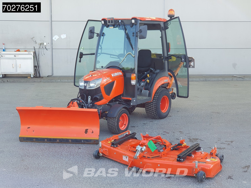 Kubota BX231 D-C C10 4X4 4x4 - INCL ATTACHMENTS - Tractor: afbeelding 5 Kubota BX231 D-C C10 4X4 4x4 - INCL ATTACHMENTS - Tractor: afbeelding 5