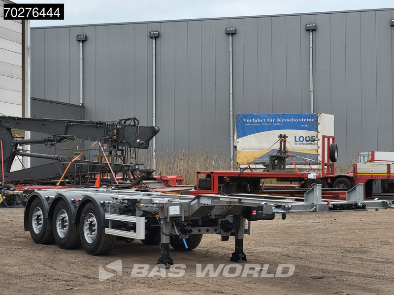 Lecitrailer SR3EC 3 axles UNUSED Liftachse Multi'45 - Containertransporter/ Wissellaadbak oplegger: afbeelding 3 Lecitrailer SR3EC 3 axles UNUSED Liftachse Multi'45 - Containertransporter/ Wissellaadbak oplegger: afbeelding 3